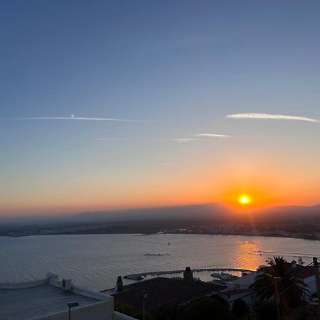 Las Mejores Puestas De Sol Roses Ngoại thất bức ảnh